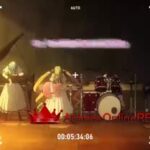 Rock wa Lady no Tashinami deshite
